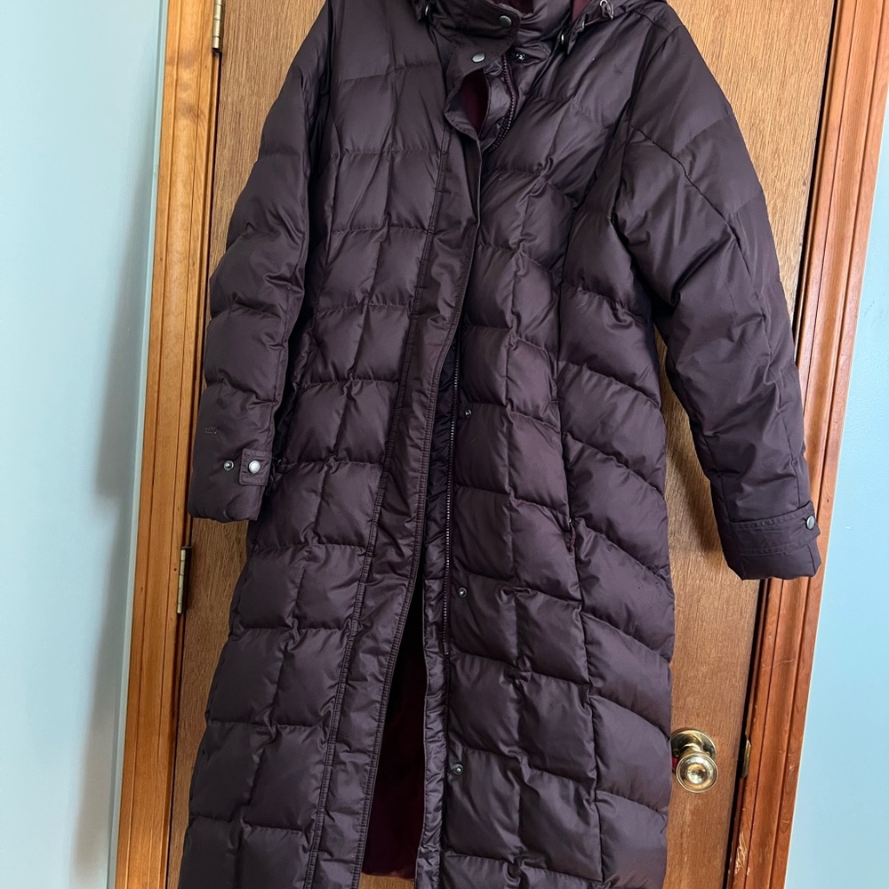 Eddie Bauer Women’s Lodge Down Duffle Coat